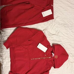 lululemon athletica Red Scuba